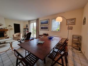 Χώρος καθιστικού στο Maison 8 pers, Arzon, animaux admis - FR-1-775-52