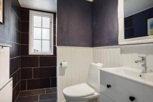 Ένα μπάνιο στο LF391-Vestervig-Gunhildsvej-1 +14 φωτογραφίες