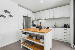 Køkken eller tekøkken på Saltaire by Experience Jervis Bay