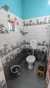 Koupelna v ubytování Nandish Guest House