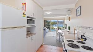 Η κουζίνα ή μικρή κουζίνα στο Fishpen Views