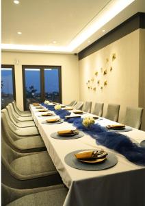 Posezení v ubytování Bukit Jaya Residence & Apartment Semarang + 85 fotografií