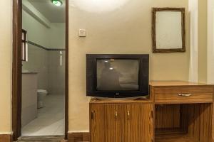 Et badeværelse på Hotel Orchid - Family-Run, Family-Care + 17 billeder