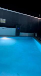 Басейн в Elysian shores suites - BRADFORD або поблизу