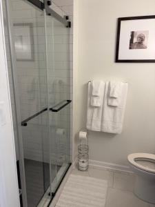 Et badeværelse på I&Presedentialhomes + 11 billeder