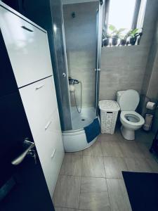 Ένα μπάνιο στο Magnolia Residence K&A