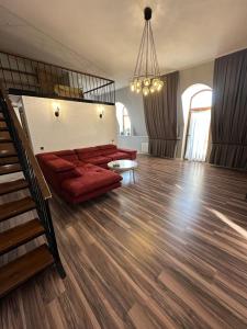 Φωτογραφία από το άλμπουμ του Уютный лофт σε Xirdalan