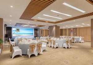 Μια τηλεόραση ή/και κέντρο ψυχαγωγίας στο The Art Nest Hotel Nha Trang