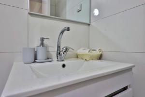 Fotografie z fotogalerie ubytování הבית היווני על הים Greek House v destinaci Haifa + 46 fotografií