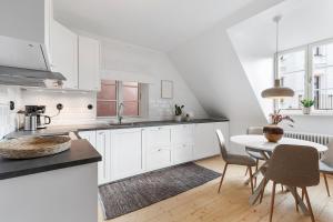 Köök või kööginurk majutusasutuses Stålbrogatan +22 fotot