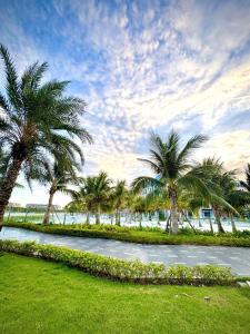 Un jardín fuera de The Hanok Hotel Do Son