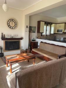 Kuchyň nebo kuchyňský kout v ubytování Almyra Seaside + 17 fotografií