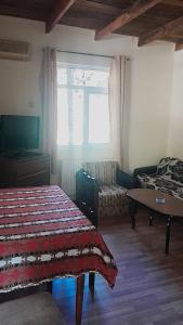 Μια τηλεόραση ή/και κέντρο ψυχαγωγίας στο Malibu