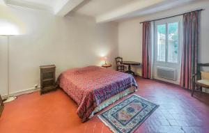 Ένα ή περισσότερα κρεβάτια σε δωμάτιο στο Grande Maison De Village +17 φωτογραφίες
