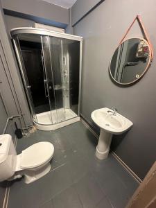 Ένα μπάνιο στο Airport 179A