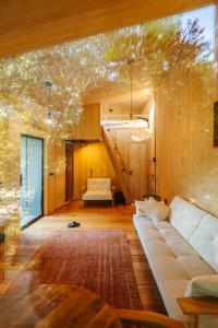 Χώρος καθιστικού στο The Grit - 5-Star Hideaway for Two +45 φωτογραφίες