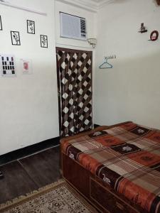 Ένα ή περισσότερα κρεβάτια σε δωμάτιο στο ground floor room +11 φωτογραφίες