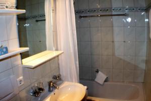 Koupelna v ubytování Haus an der Therme + 28 fotografií