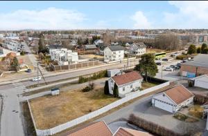 Khu vực xung quanh gần chỗ nghỉ nhà dân