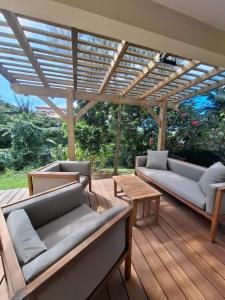 Χώρος καθιστικού στο Villa Raie qui bulle 3 chambres climatisées