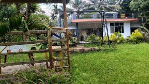 Κήπος έξω από το Manna Homestay coorg