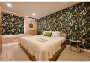 Postel nebo postele na pokoji v ubytování Swieqi Best Location, Stay Close to Bars, Food & Nightlife