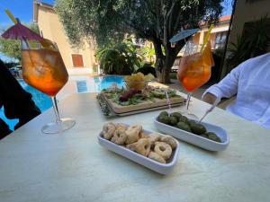 Jídlo v aparthotelu nebo okolí