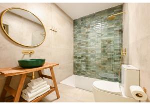 Koupelna v ubytování Swieqi Best Location, Stay Close to Bars, Food & Nightlife