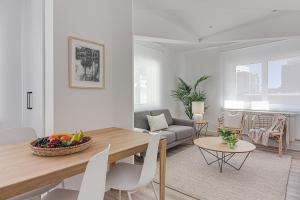 Et opholdsområde på Main Street Deluxe + 30 billeder