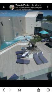 La alberca dentro o cerca de VueAzurChâtelaillon