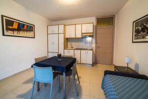 Kuchyň nebo kuchyňský kout v ubytování Sirina House Taormina