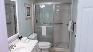 Ένα μπάνιο στο Surfside II #109 home