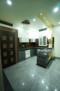 Una cocina o cocineta en Mountain oasis resort near Mantralayam Road