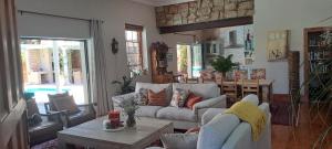 Χώρος καθιστικού στο KayaLami