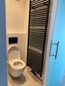 Vannituba majutusasutuses Residence Wembley with sea view +13 fotot