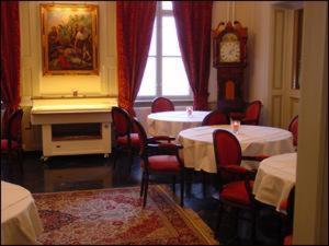 Postel nebo postele na pokoji v ubytování Schlosshotel Rühstädt Garni - Natur & Erholung an der Elbe