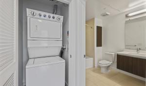 Ένα μπάνιο στο Revere