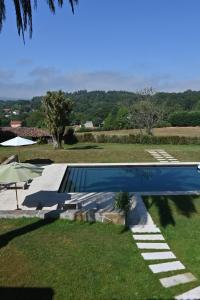 Bazén v ubytování Lar do Gado nebo v jeho okolí