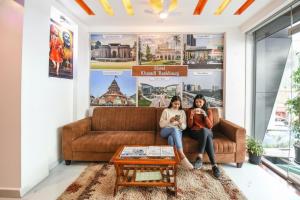 Posezení v ubytování FabHotel Prime Kharadi Residency - Nr - World Trade Center Pune + 23 fotografií