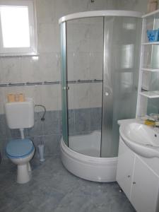 Koupelna v ubytování Apartments Mata + 9 fotografií