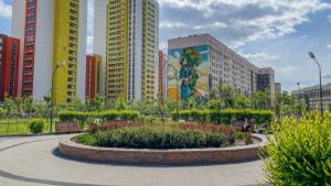 Zahrada ubytování Уютная квартира в Астане на Кумисбекова 9А ЖК Целиноград