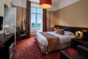 Postel nebo postele na pokoji v ubytování Excelsior + 28 fotografií