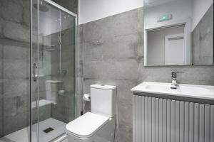 Koupelna v ubytování Apartamentos Marta