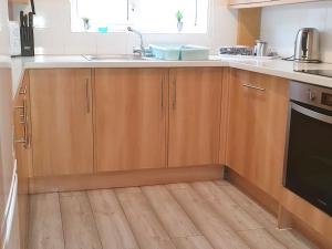 Η κουζίνα ή μικρή κουζίνα στο Dartmoor 3 +12 φωτογραφίες