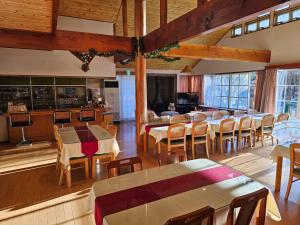 Εστιατόριο ή άλλο μέρος για φαγητό στο Pension Avenue +55 φωτογραφίες
