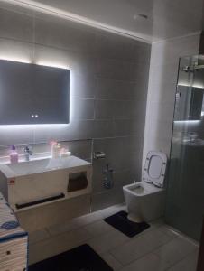 Ένα μπάνιο στο My Loft in Bejaia