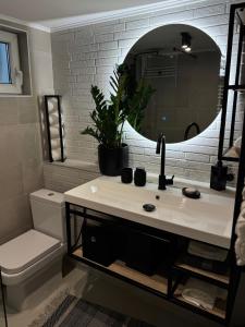 Ένα μπάνιο στο Apartment Donna