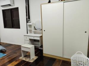 Ένα μπάνιο στο U-ary Home