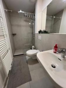 Phòng tắm tại To&To Apartments 2-2 Bedroom