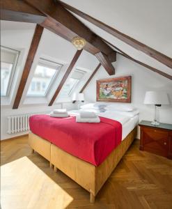 Ένα ή περισσότερα κρεβάτια σε δωμάτιο στο Hotel Leon D´Oro